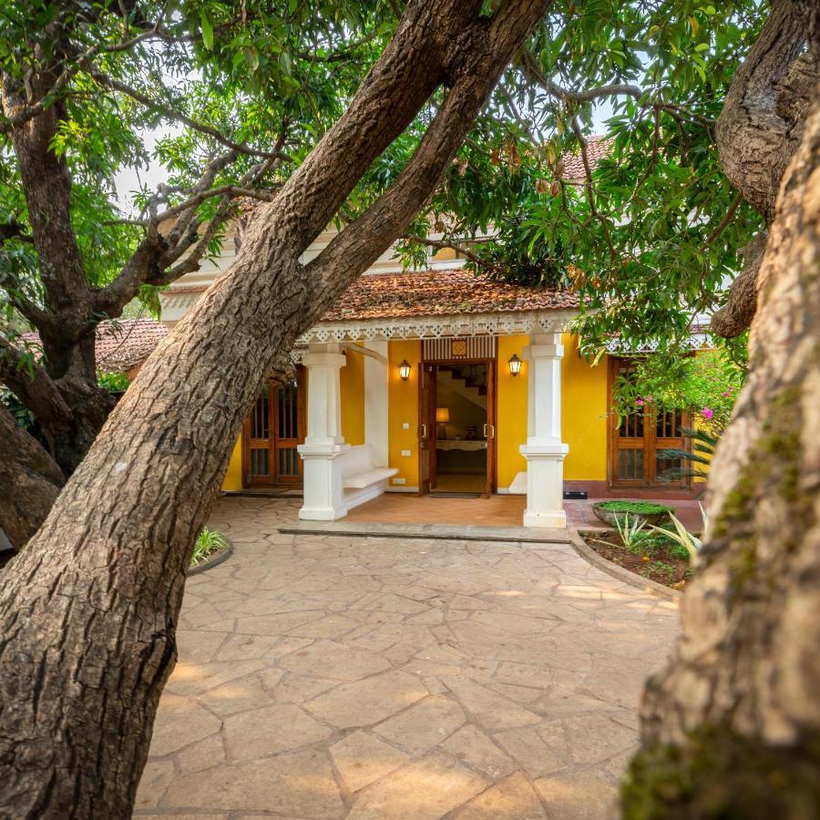 Ama Stays & Trails Chikoo Villa, Goa Олд Гоа Екстериор снимка
