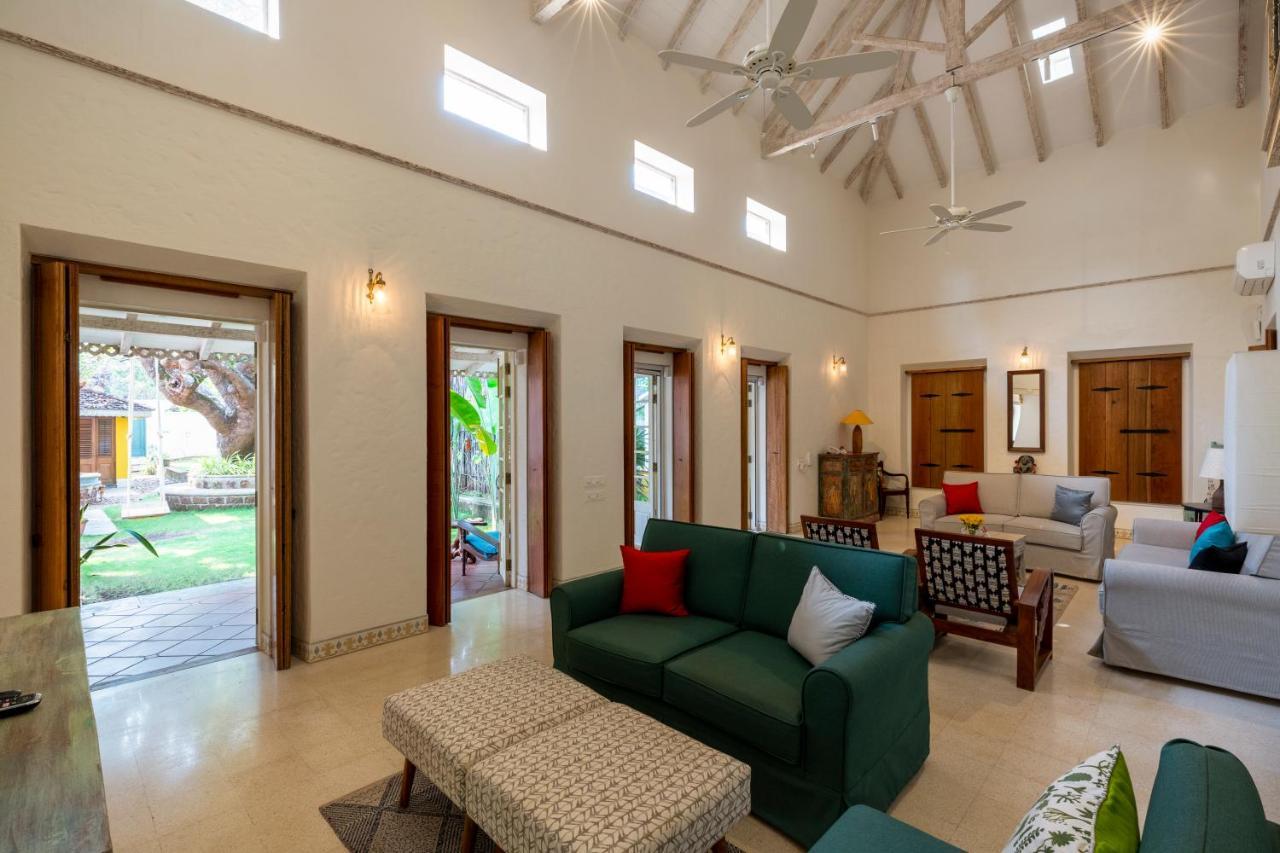 Ama Stays & Trails Chikoo Villa, Goa Олд Гоа Екстериор снимка